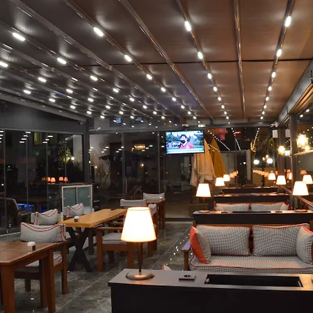 Sunset Otel 3*